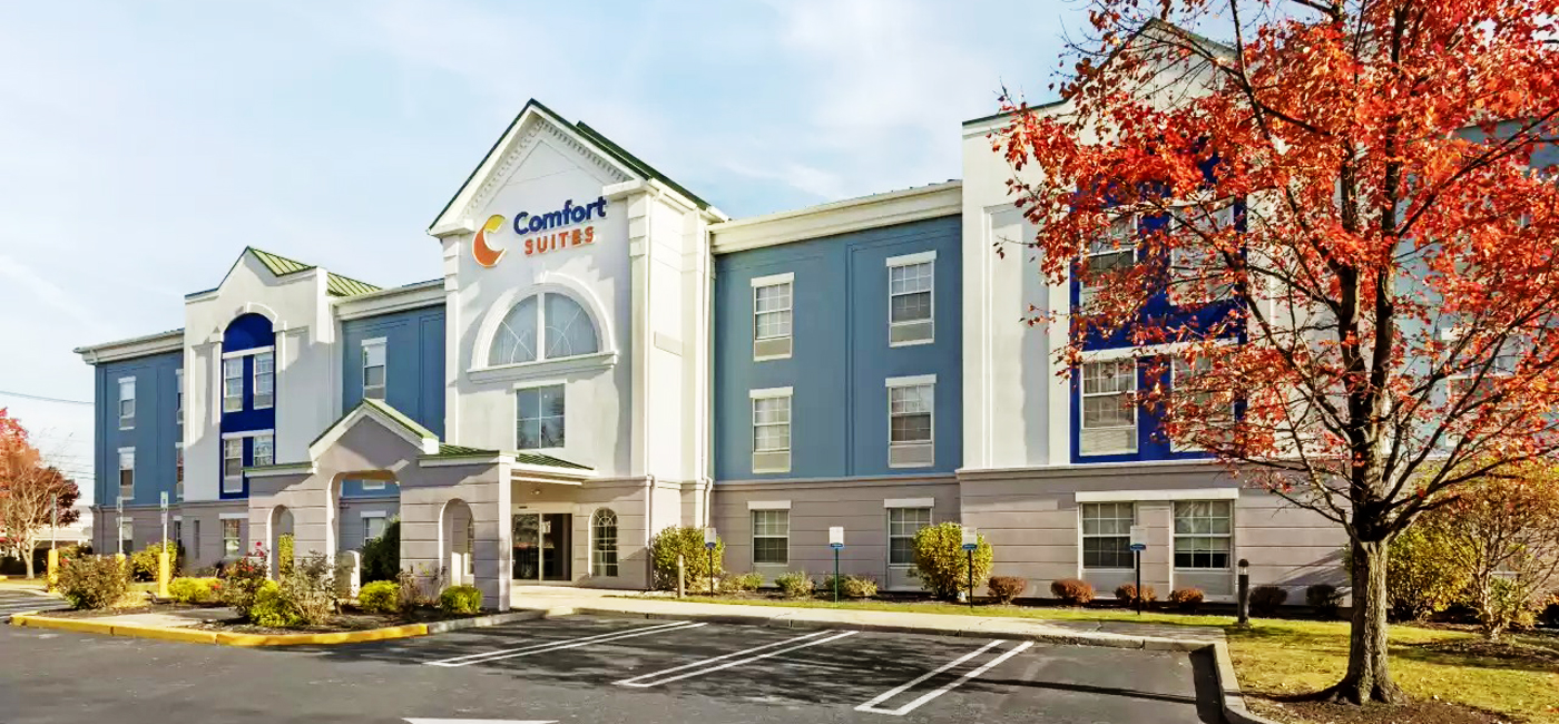 Comfort Suites East Brunswick - South River hotel